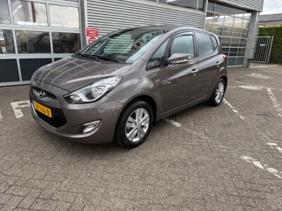 Hyundai-ix20-2
